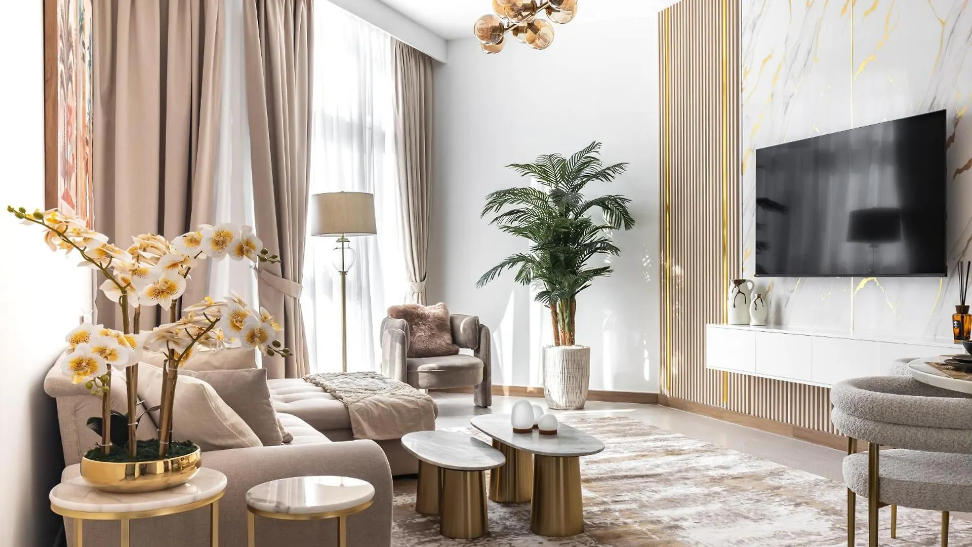 Lägenhet Simply Comfort In Missoni Top Floor With Sea, Canal And Burj Khalifa Views Dubai